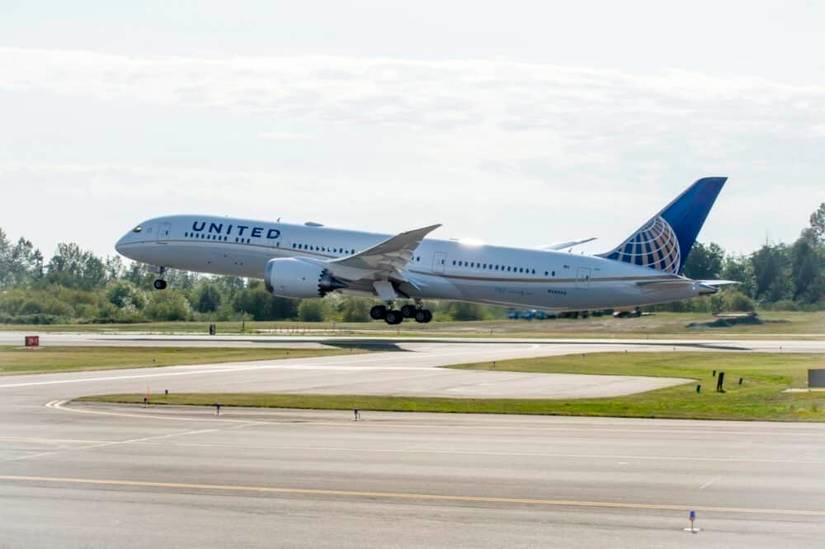 What Are The Oldest Boeing 787s In Service?