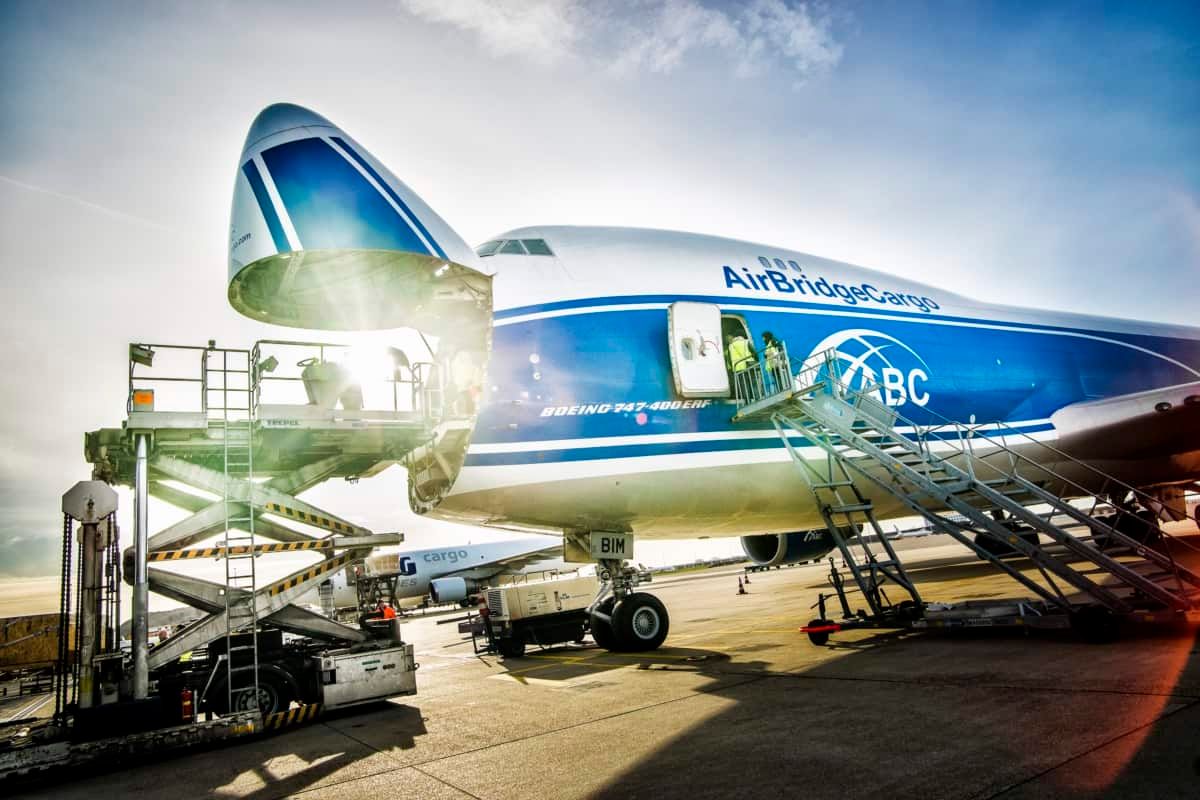 Why Thousands Of Pigs Are Being Flown To China On Boeing 747s
