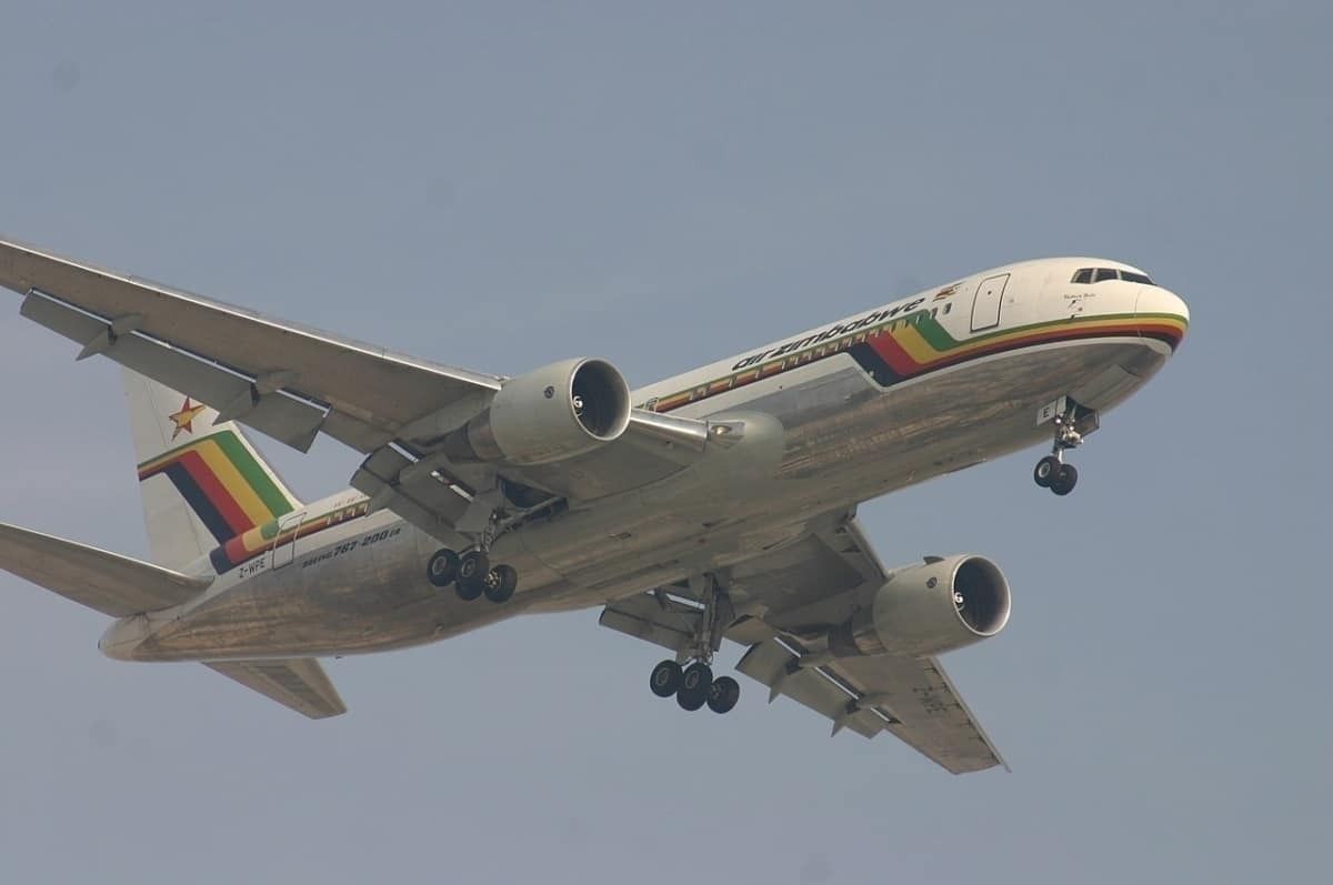 Air Zimbabwe Boeing 767 Returns To Bangkok Over Abnormal Engine