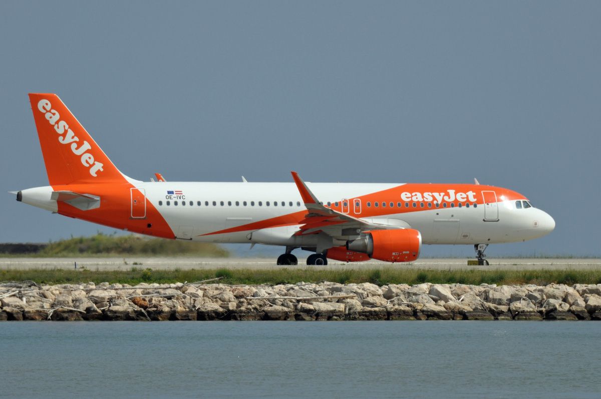 easyJet A320 Returns To Berlin With Pressurisation Issues