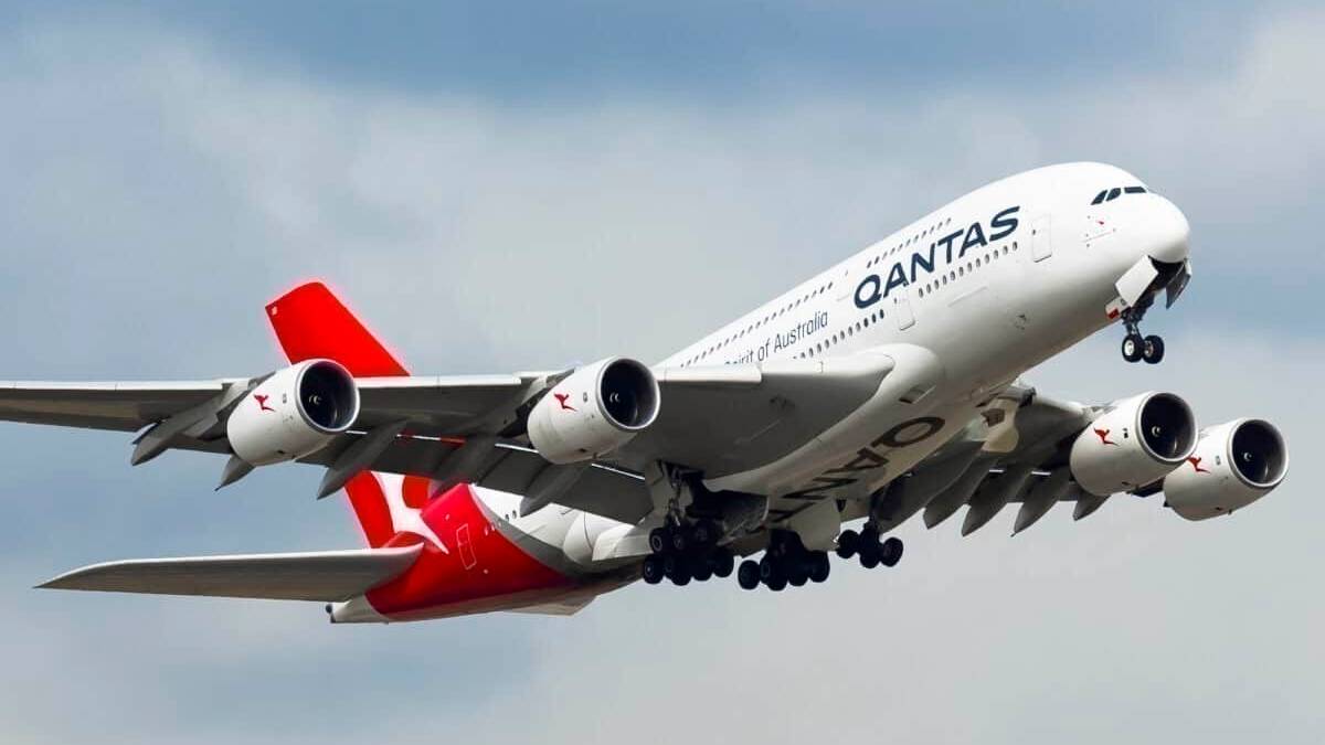 Qantas' First Stored Airbus A380 Lands At American Aircraft Storage Location