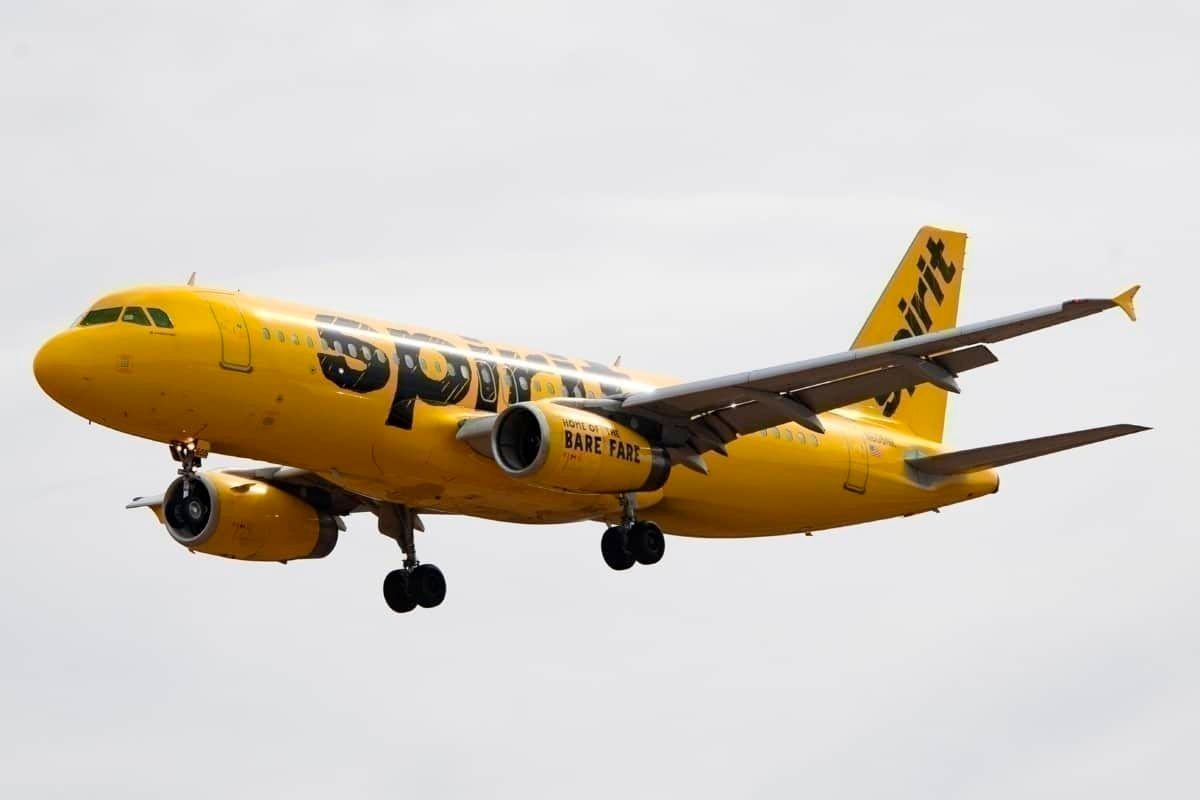 4 Flight Attendants Taken To Hospital After Spirit Airlines Flight