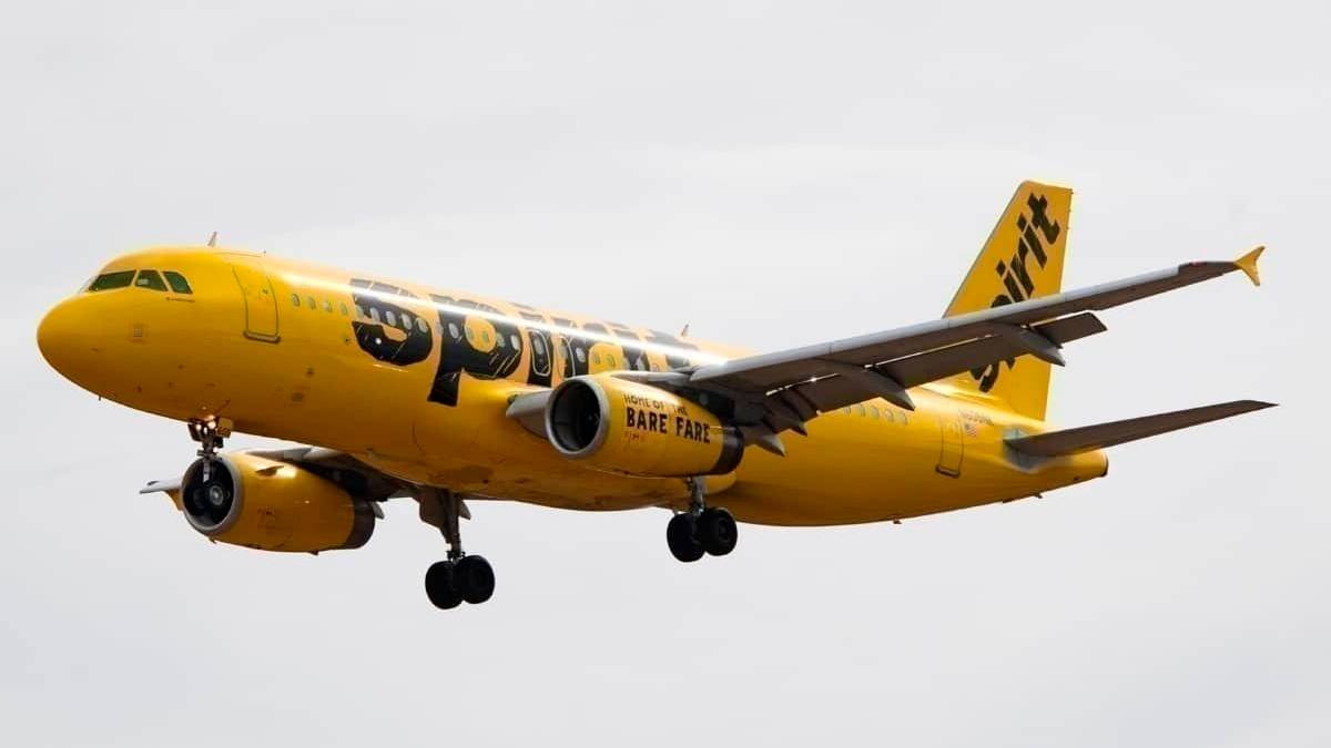 4 Flight Attendants Taken To Hospital After Spirit Airlines Flight
