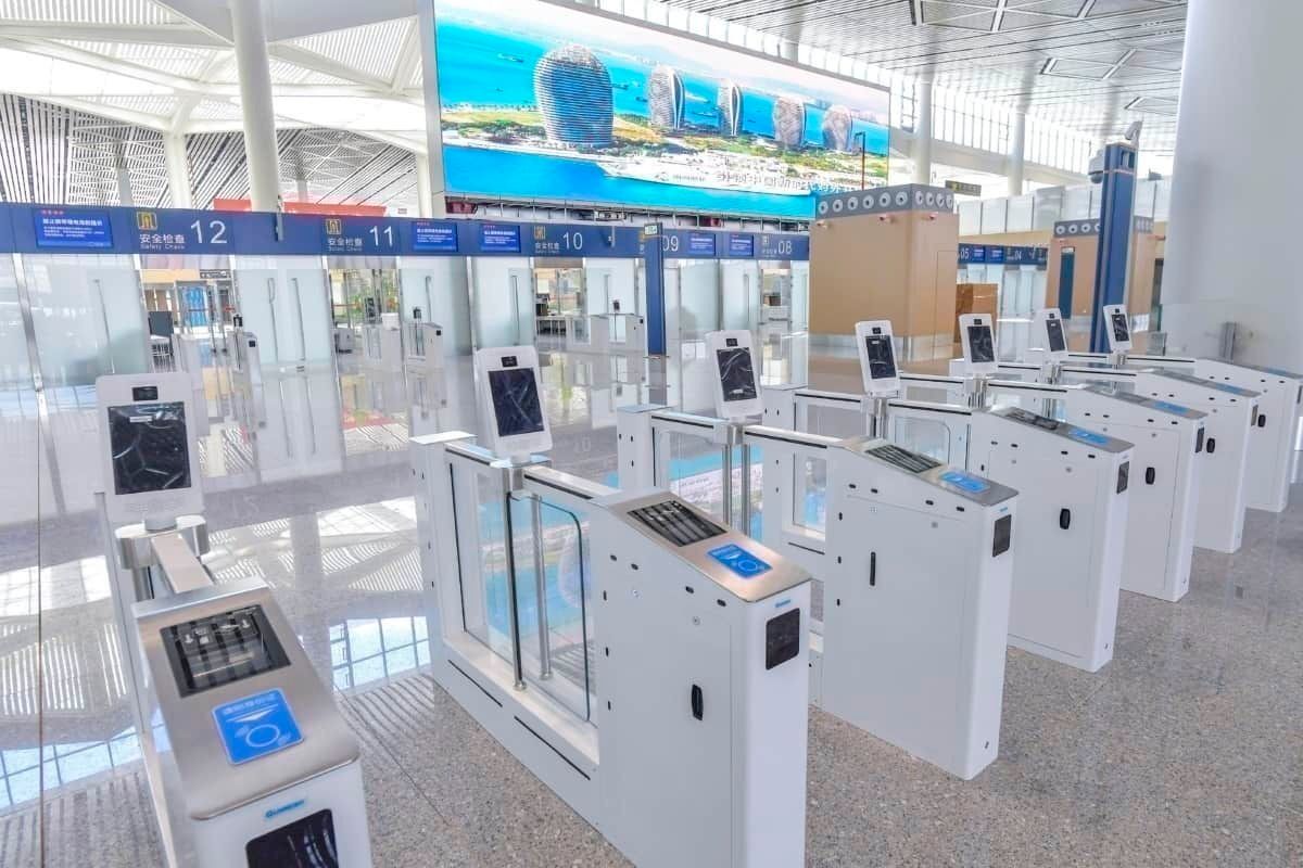 Could COVID Speed Up The Roll Out Of Biometric Boarding?
