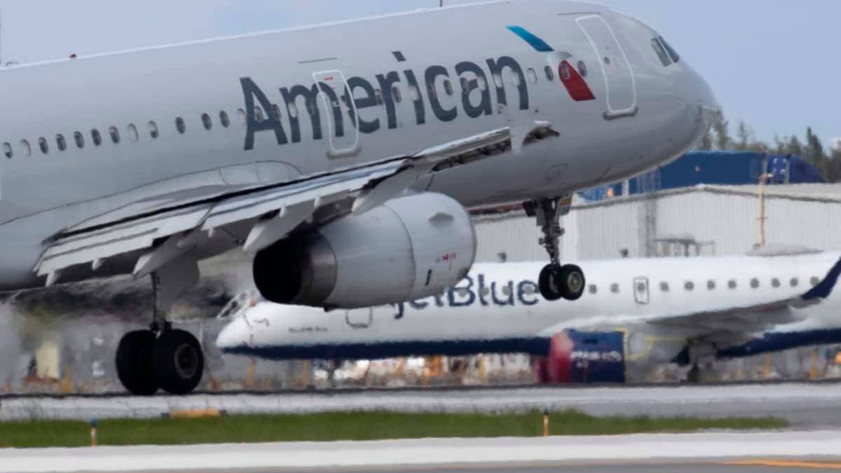 Why You Could Be Better Off Connecting Than Flying Nonstop