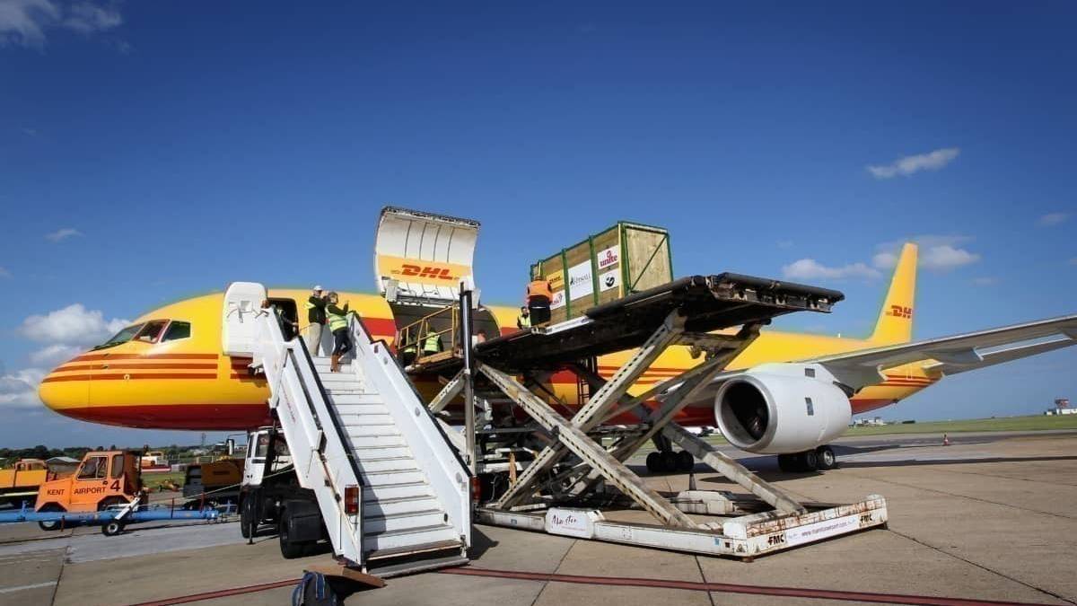 London's Seventh Airport Set To Open In Kent