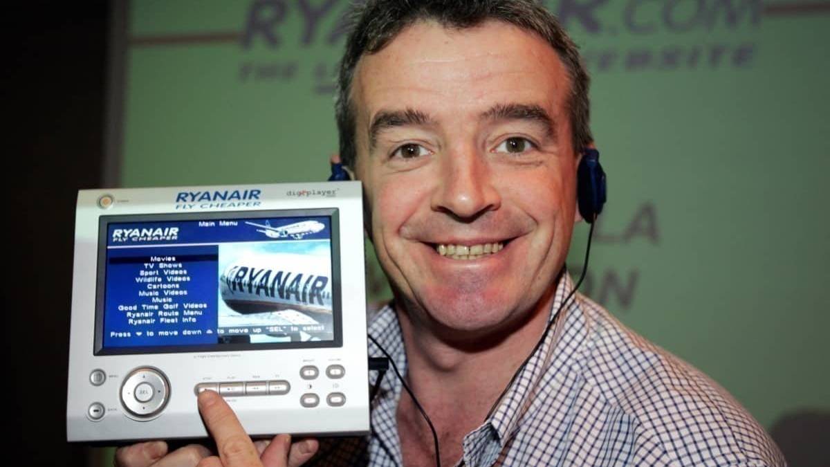 Ryanair Used To Offer IFE - Here's Why It Never Took Off