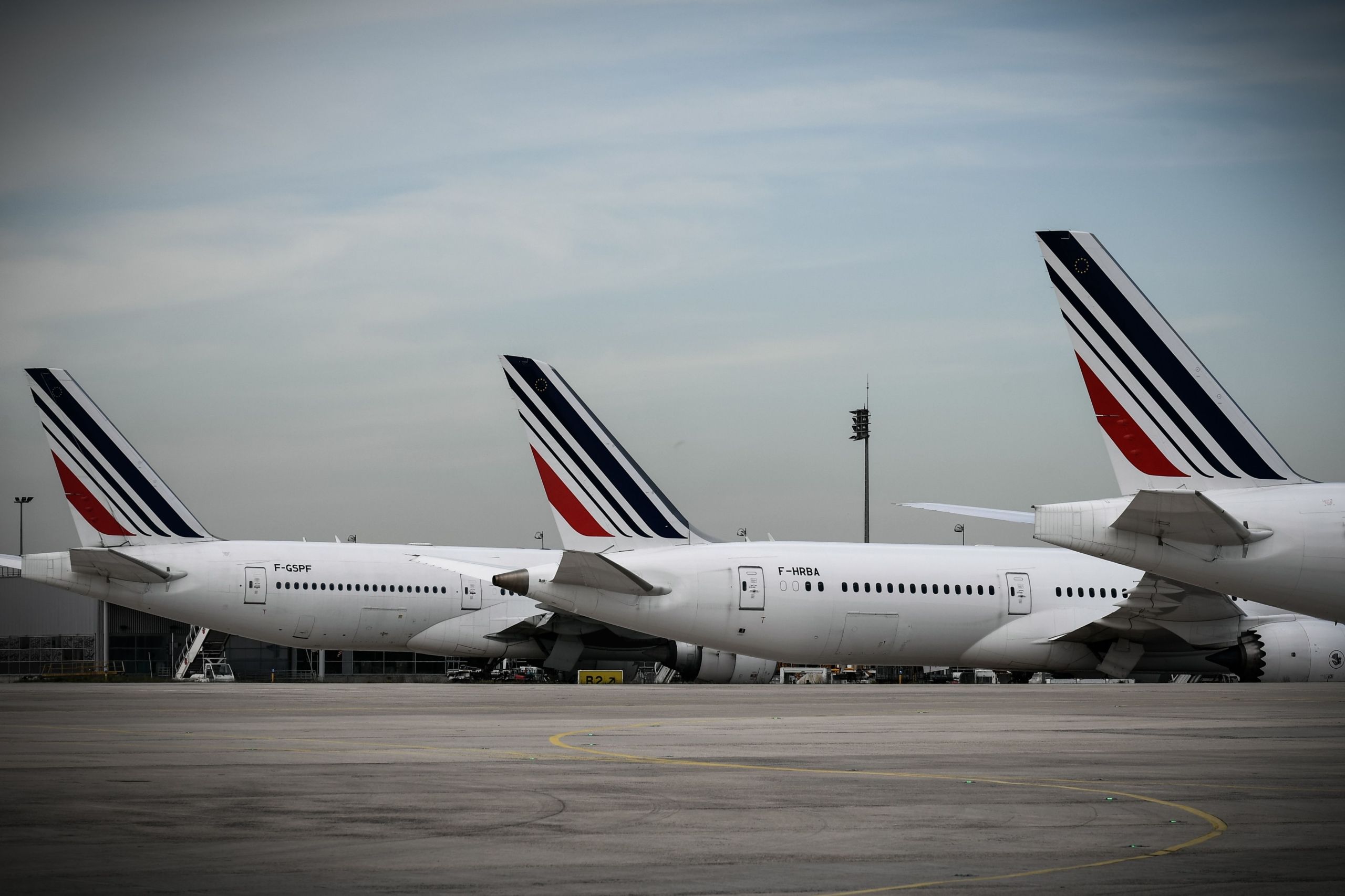 How Practical Is It To Change Between Airports In Paris?