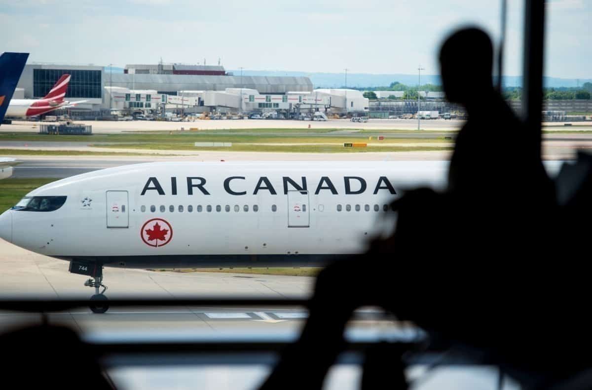 Air Canada Moves Forward With Air Transat Acquisition