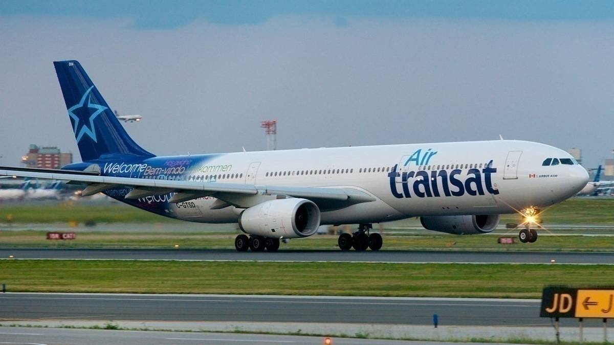 Air Transat Expects More Layoffs With Vancouver Base Closure