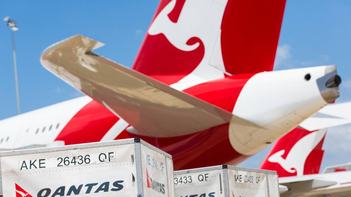 Qantas Halts Melbourne Freight Activities Amid COVID Case Spike