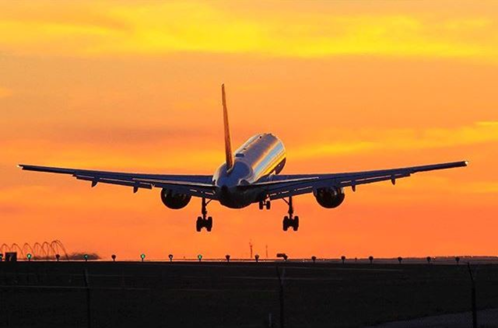 Hub-and-spoke-vs-point-to-point