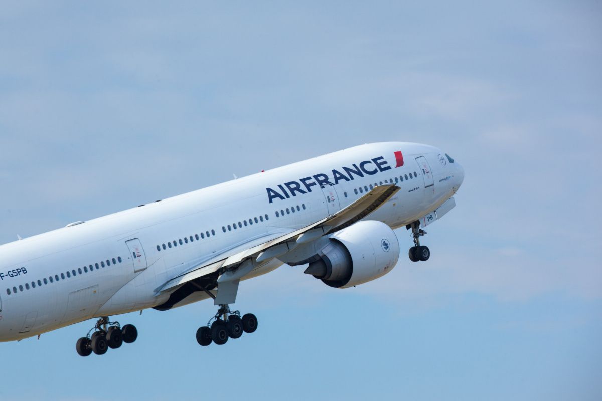 Air France Flies Almost 3 Tonnes Of Donated Aid To Lebanon
