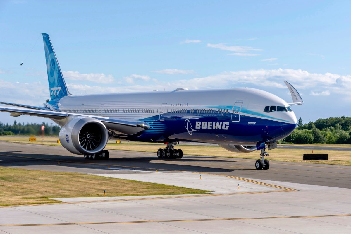 Boeing's Third 777X To Complete First Flight Today