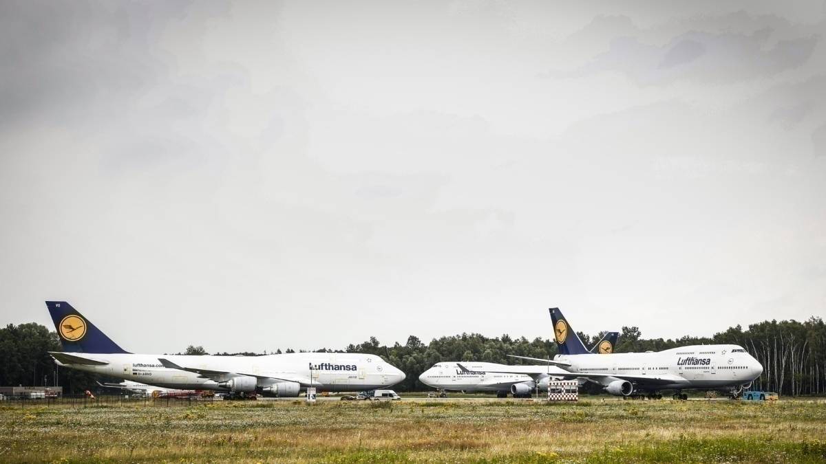 Stranded Lufthansa Boeing 747s Permitted To Depart Dutch Airport