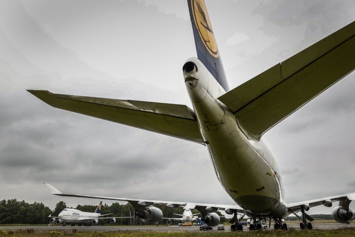 6 Grounded Lufthansa Boeing 747s Can't Leave A Dutch Airport