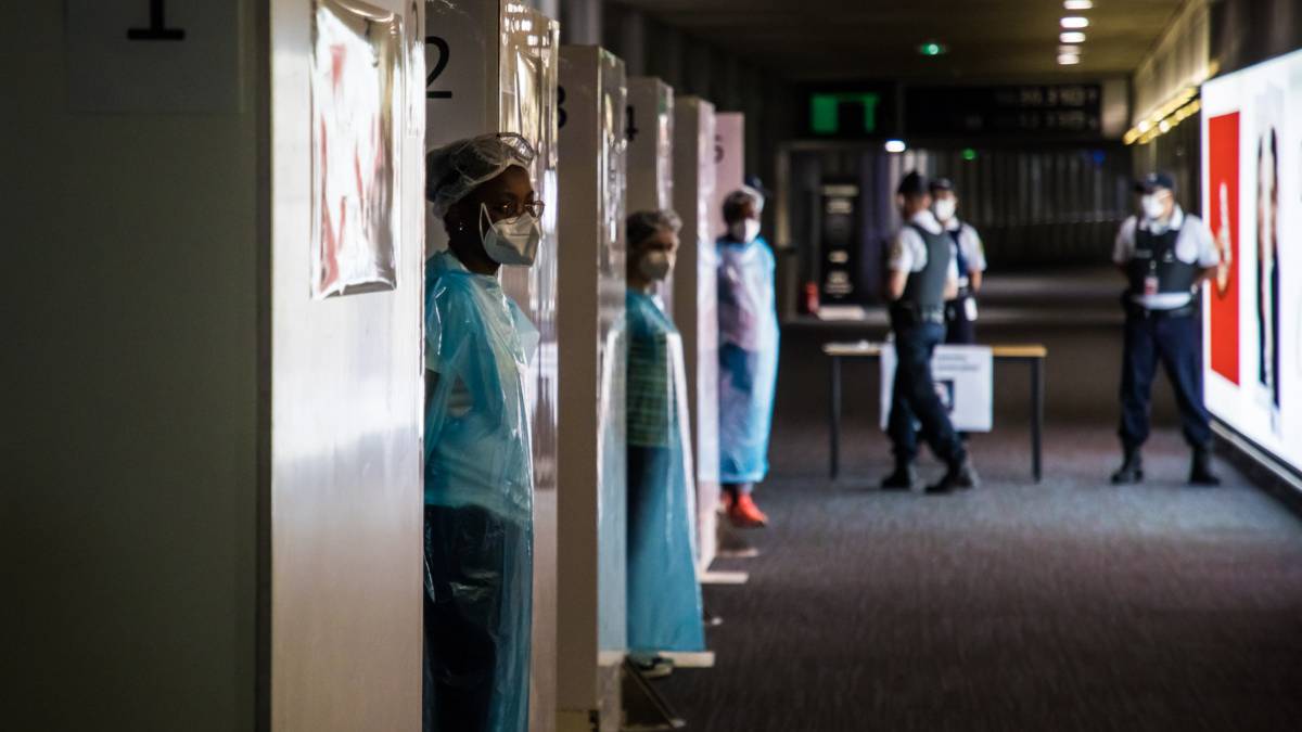 Why COVID-19 Testing Is The Key To Reopening EU-US Travel
