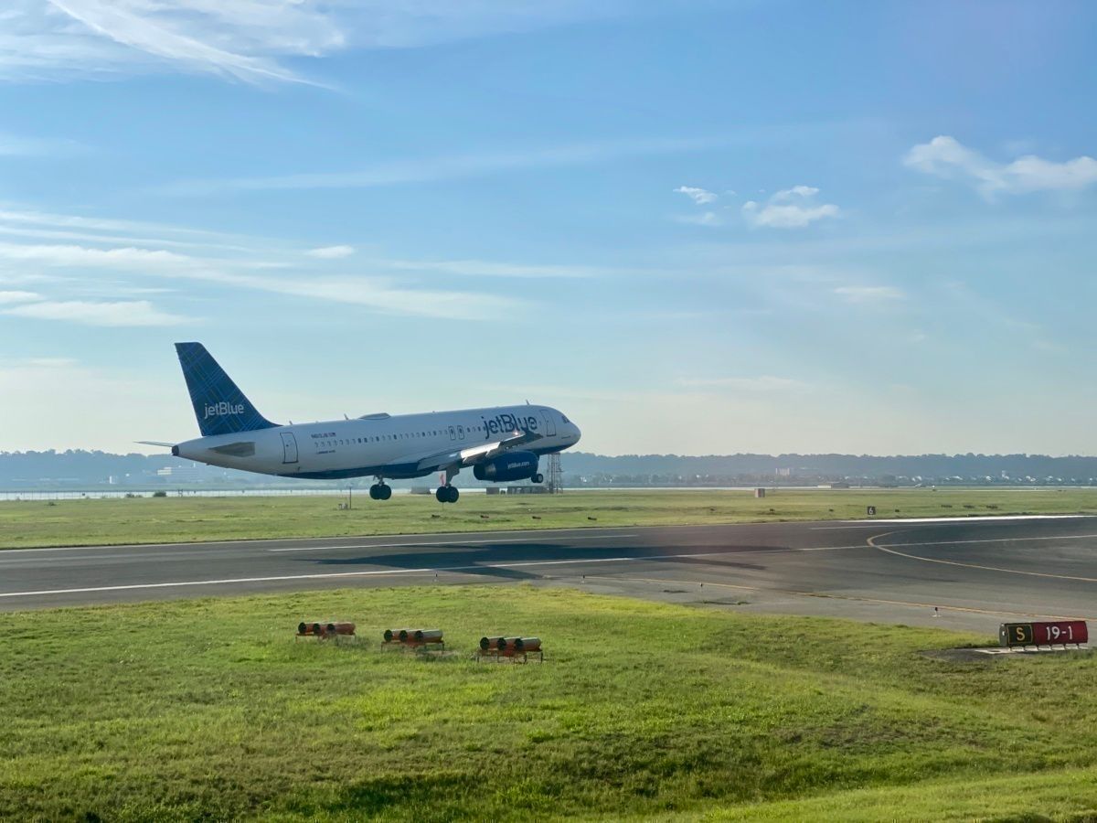 All JetBlue Flights Are Now Carbon Neutral Within The US