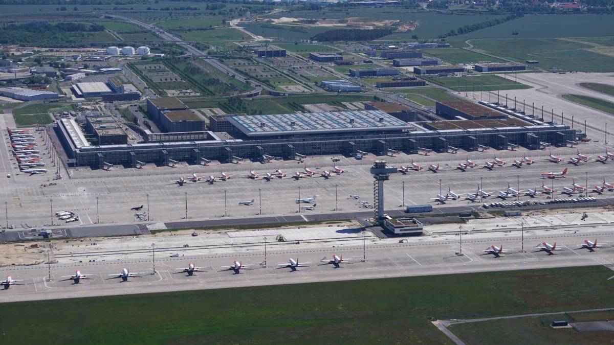 Berlin's New Airport Gets Security Sweep Ahead Of October Opening
