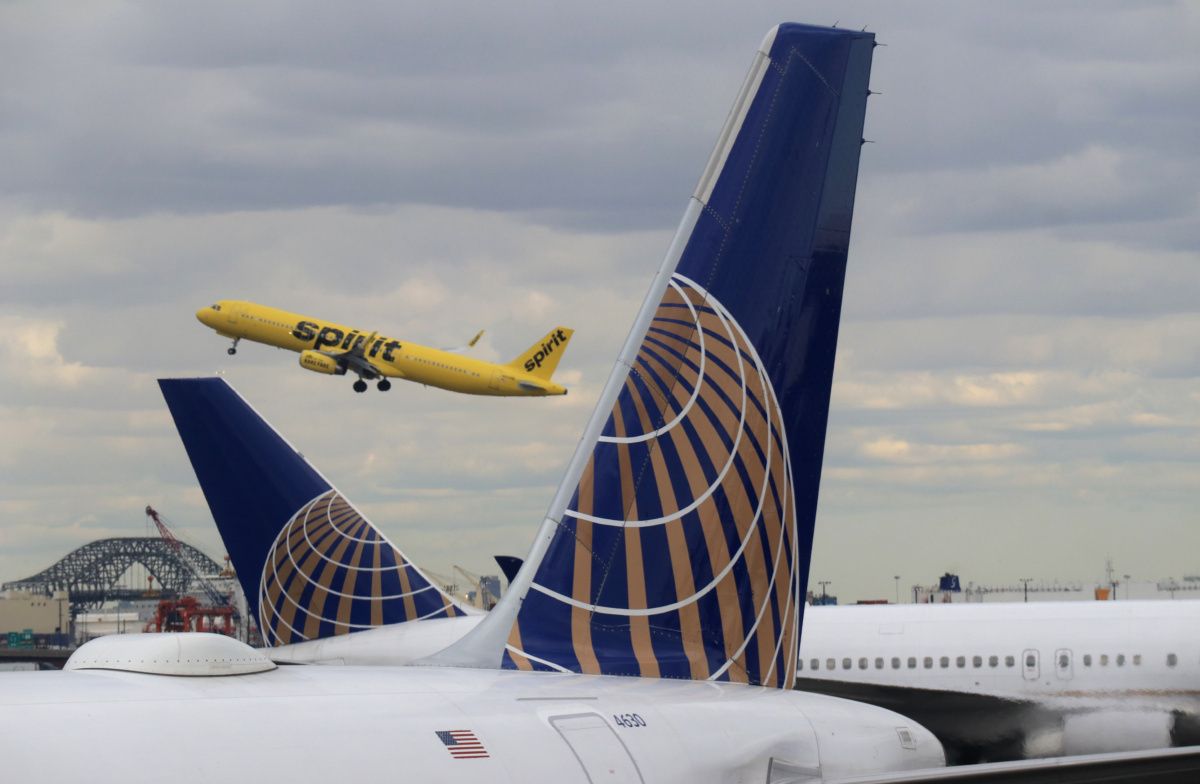 DOT Issues United And Spirit With Service Level Exemptions