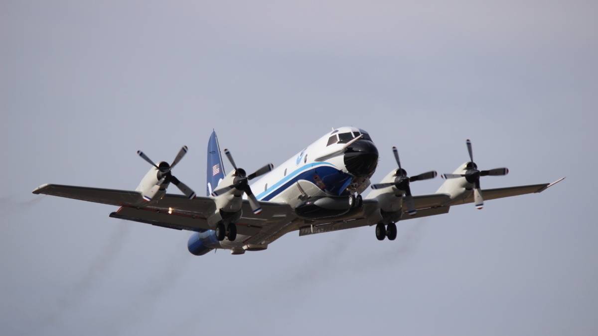 Meet The Lockheed WP-3D Also Called The "Hurricane Hunter"
