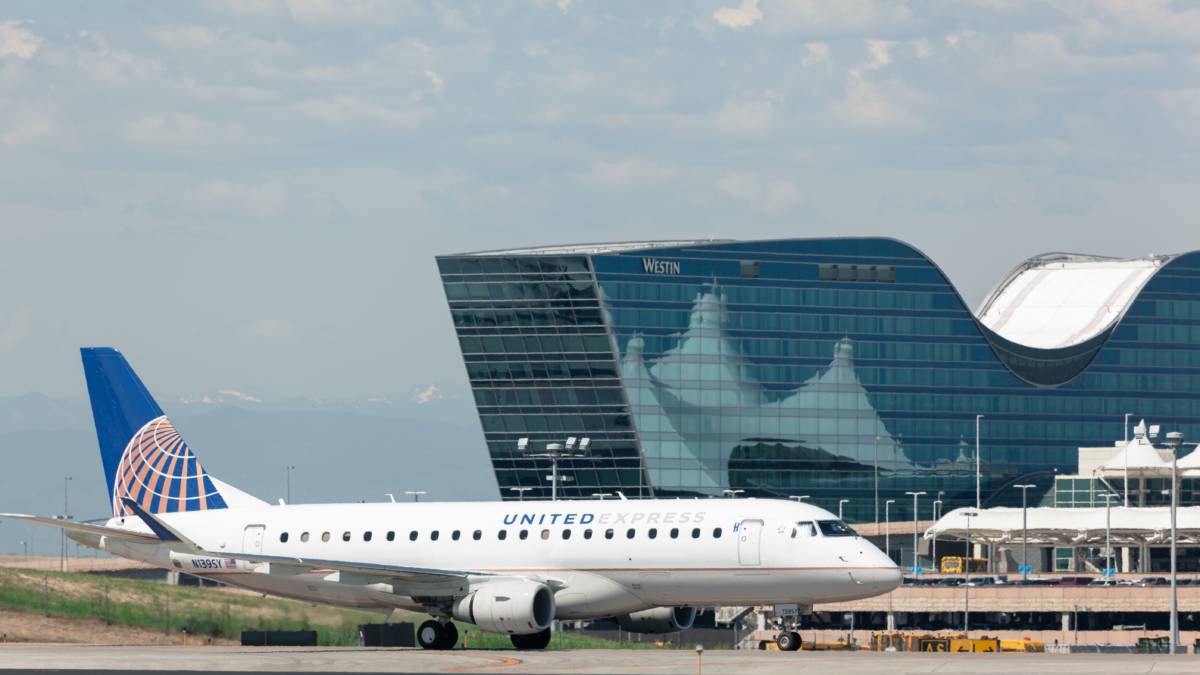 United Airlines Reveals Embraer Regional Jets With Fewer Seats