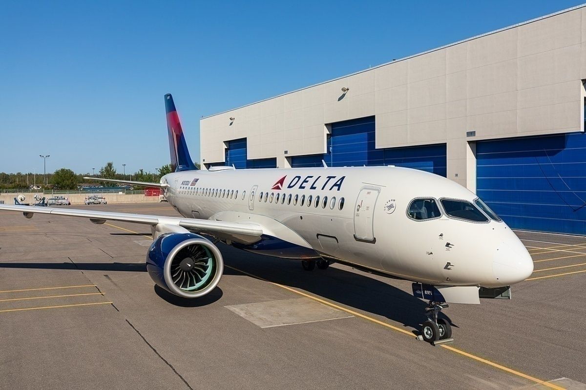 What To Expect From Delta's New Airbus A220-300 Fleet