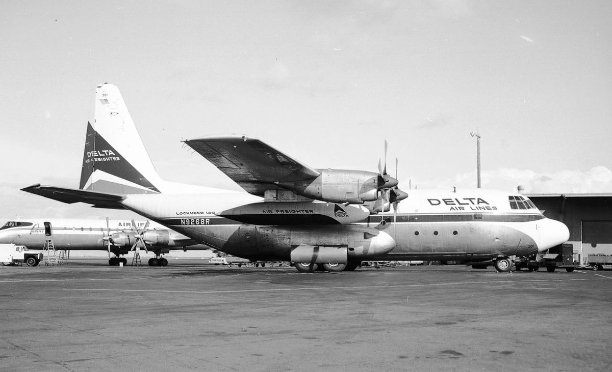 The Lockheed L-100: Why And When Delta Air Lines Flew The Plane