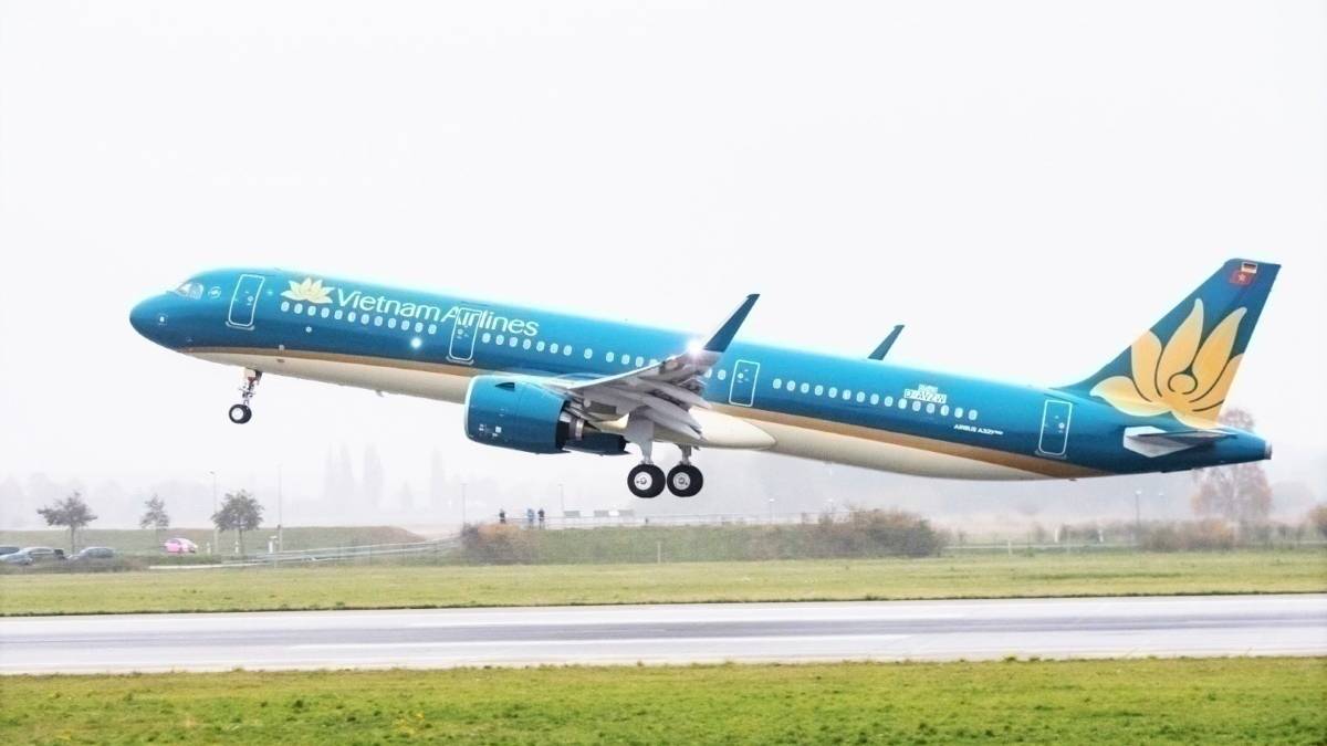 Vietnam Airlines Reinstates 6 Domestic Routes After 2nd Wave