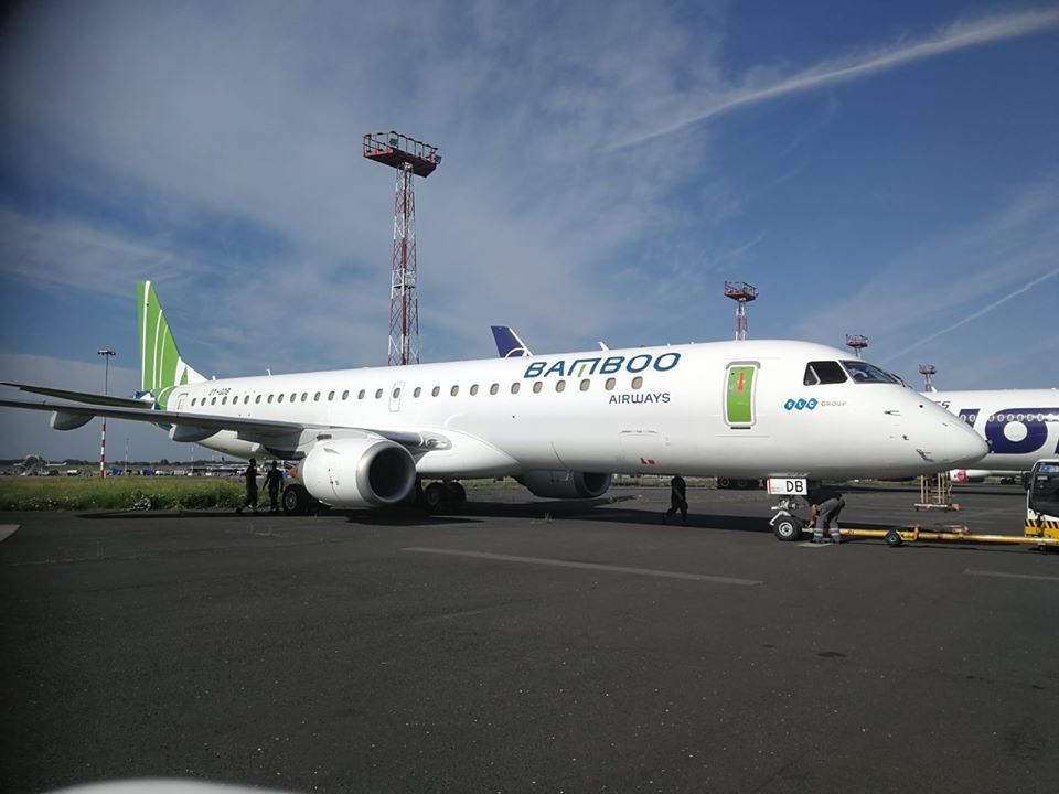 Bamboo Airways Receives Its First Embraer E195