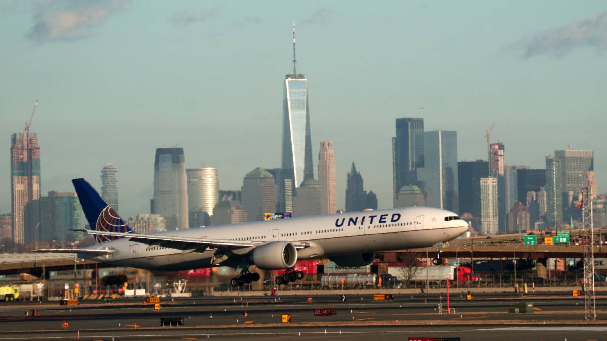 United Airlines Trying New Partnership To Land Business Travelers