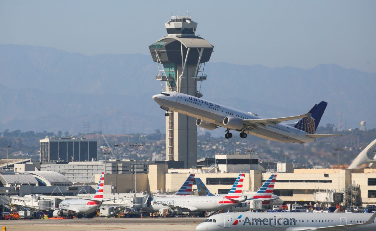 American And United Roll Out New Digital Tools For Passengers