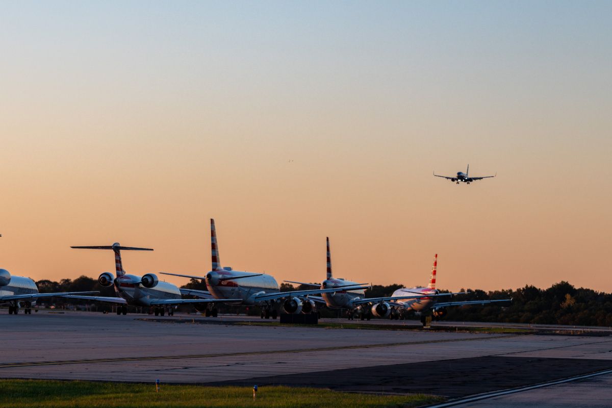 US Airports To Stop Screening International Passengers For COVID-19