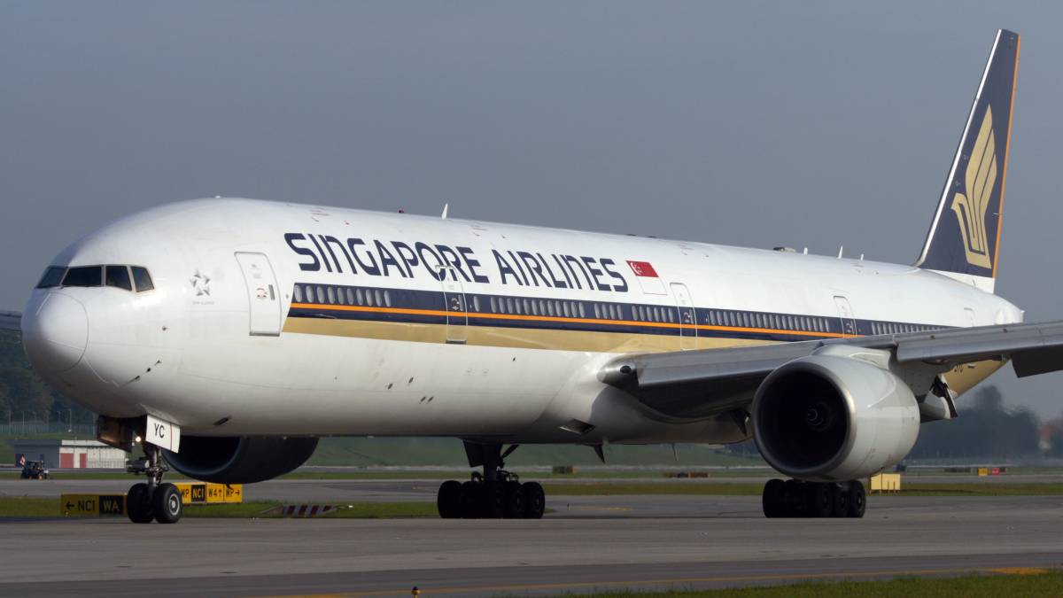 PETA Wants Only Vegan Meals On Singapore Airlines Flights To Nowhere