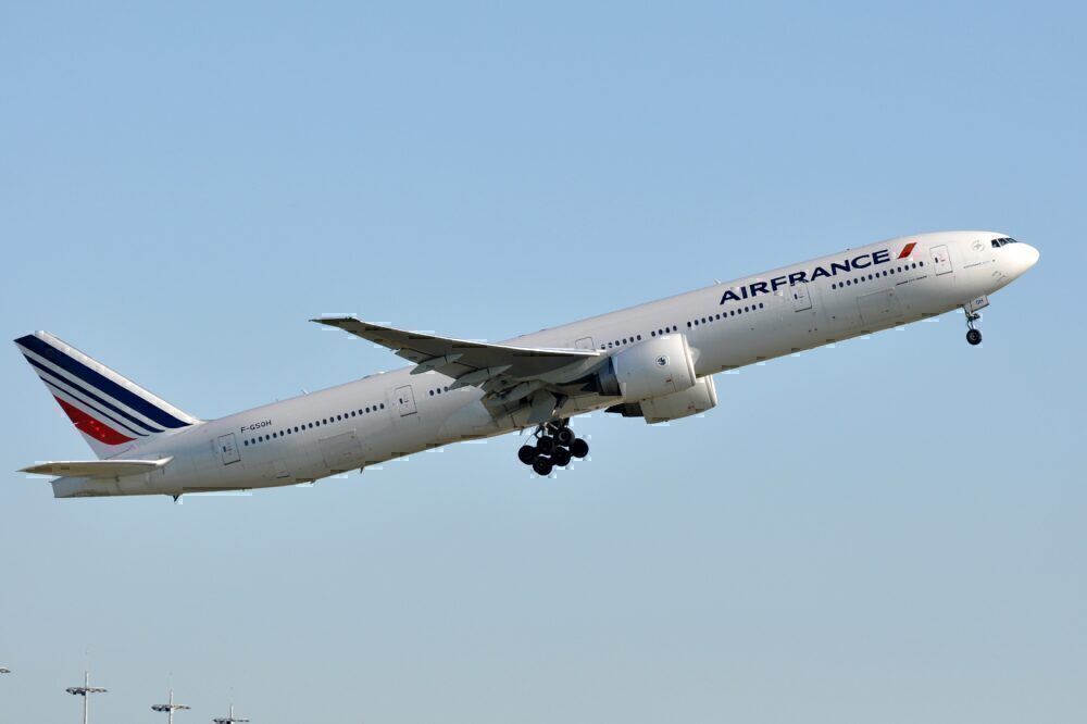 Air France Boeing 777 Diverts To Goose Bay