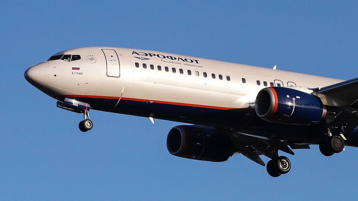 Aeroflot Boeing 737-800 Suffers Electrical Problems Inflight