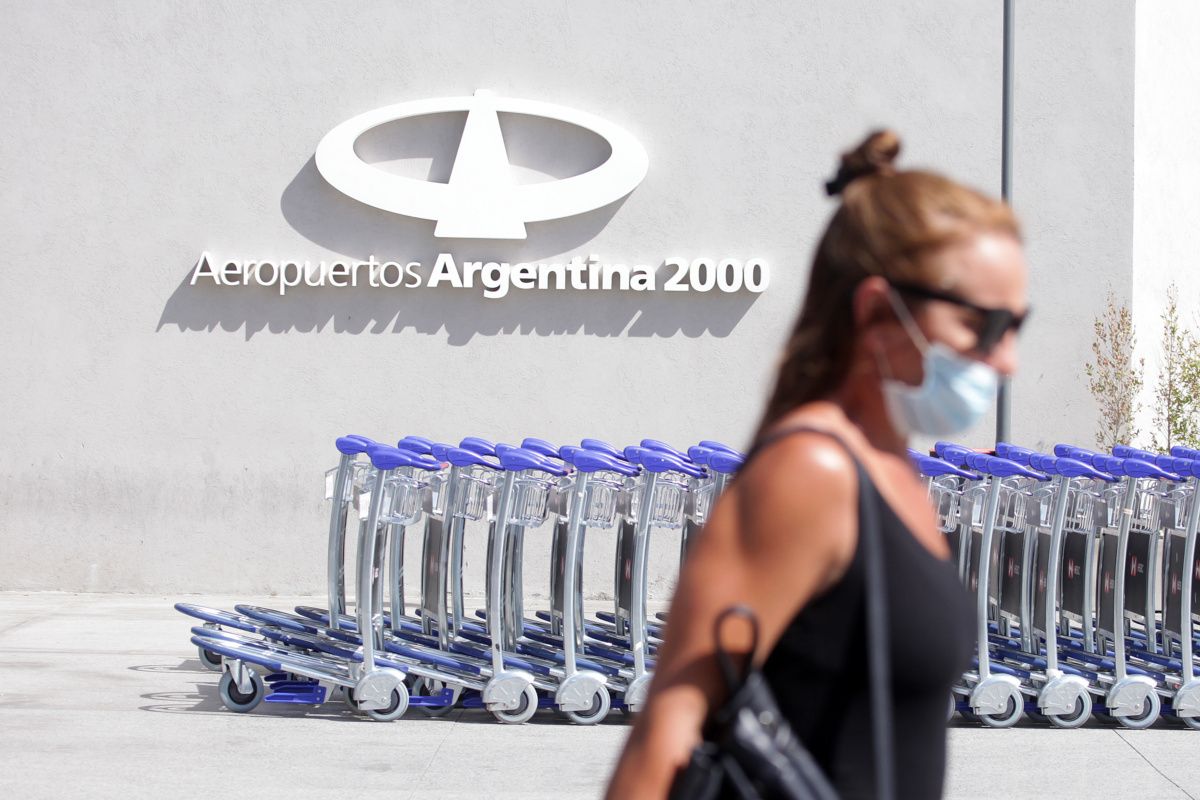 Could Argentina Remain Closed To Air Traffic Until 2021?