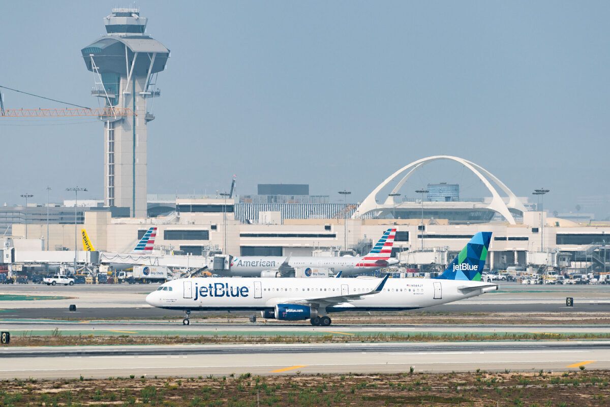 Details: What JetBlue And American Agreed To For DOT Approval