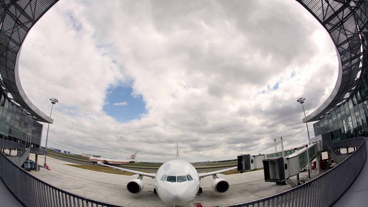 Where Are The World's Aircraft Registered?