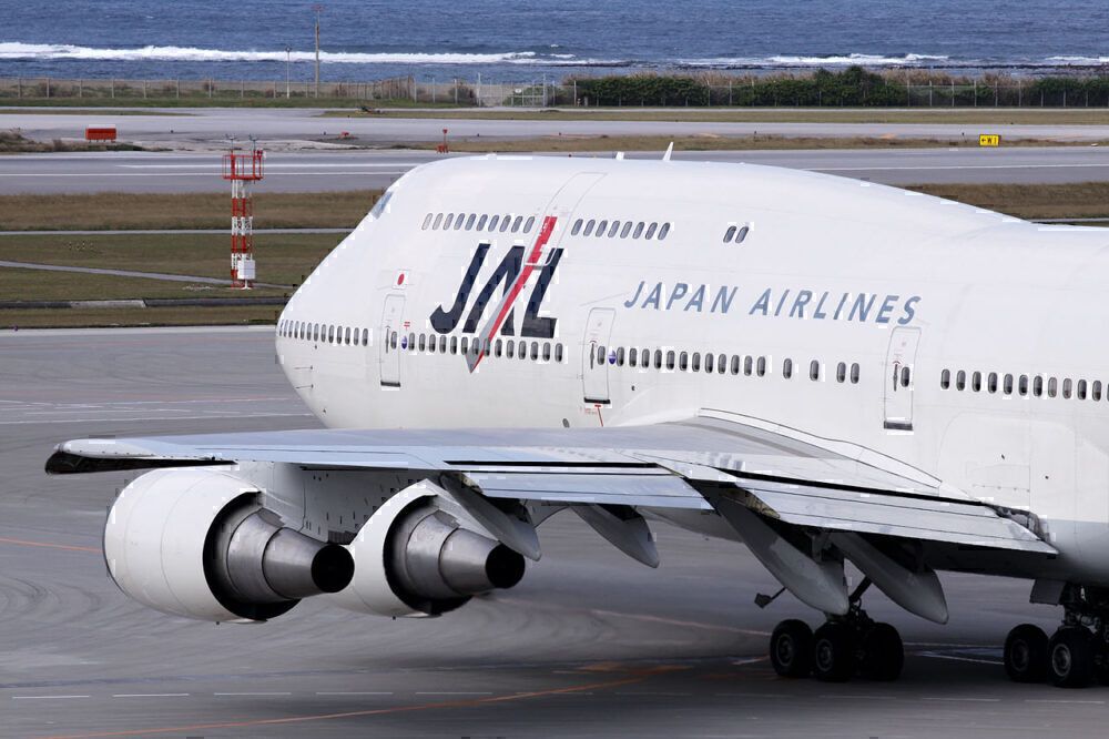 The Short-Haul Jumbo Jet: Meet The Boeing 747D