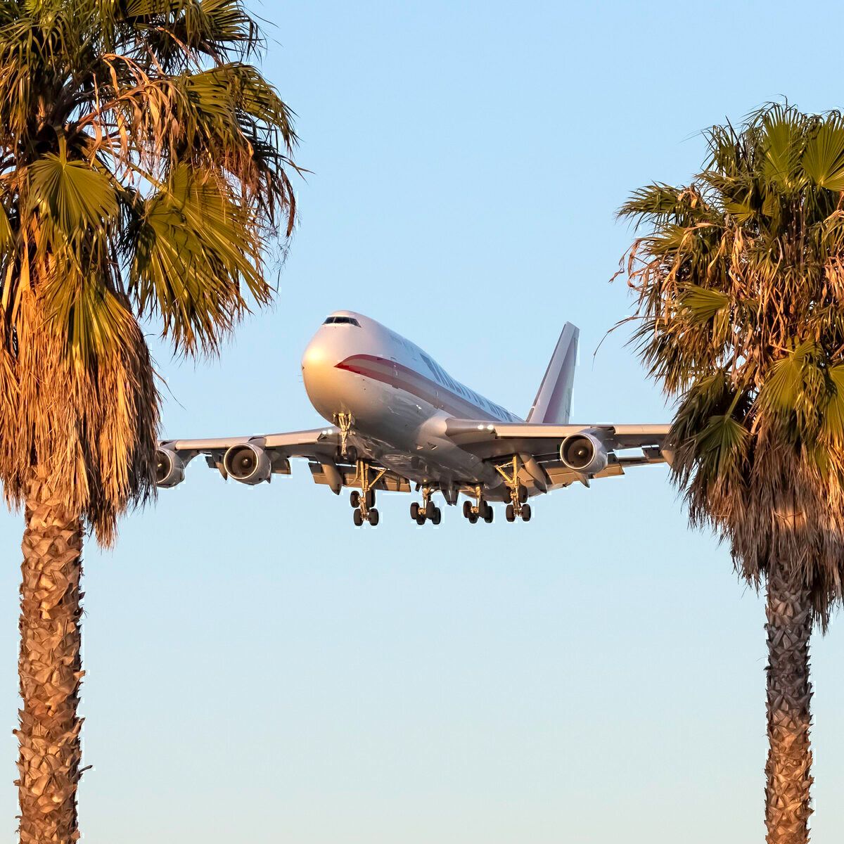 NTSB Releases Final Report After LAX 747 Trash Can Incident
