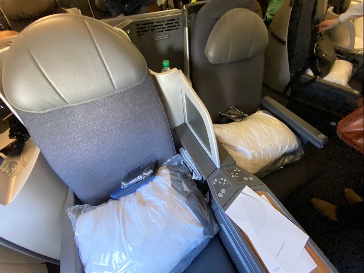 Flight Review: American Airlines A321T Business Class