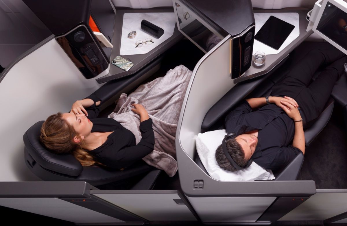 STELIA Tackles Single Aisle Lie Flat Business With New OPERA Seat