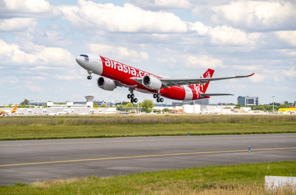 AirAsia X Announces Restructuring Plan Amid Crisis