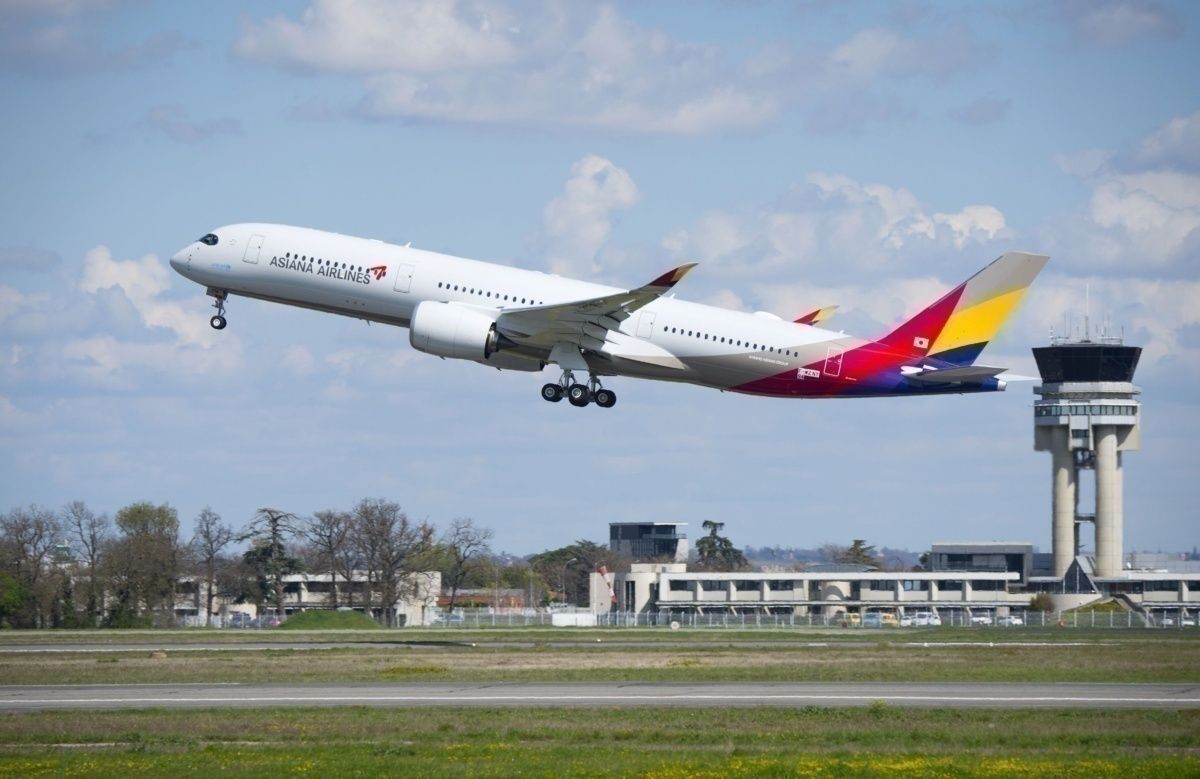 rsz_asiana_airlines_first_a350