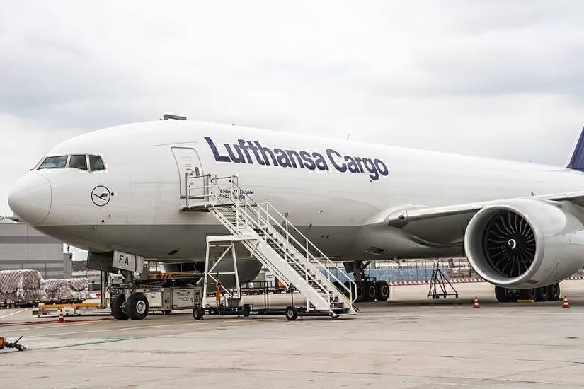 Lufthansa 777F
