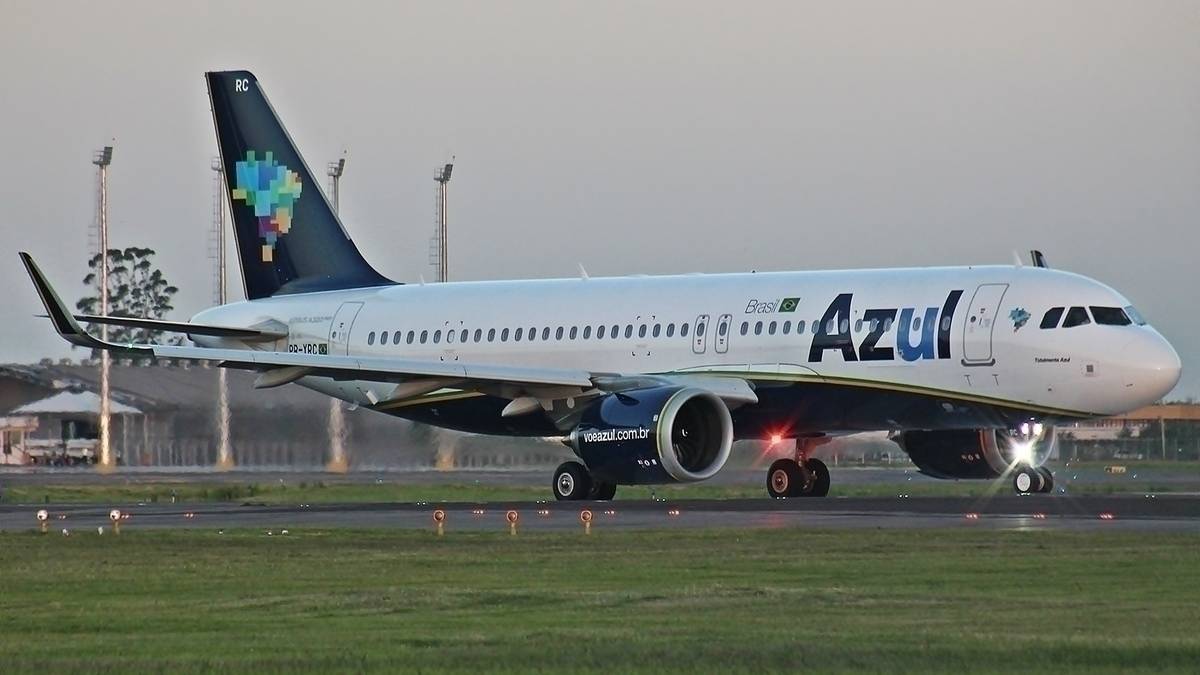 Azul A320neo Damaged By Hail Near Rio De Janeiro
