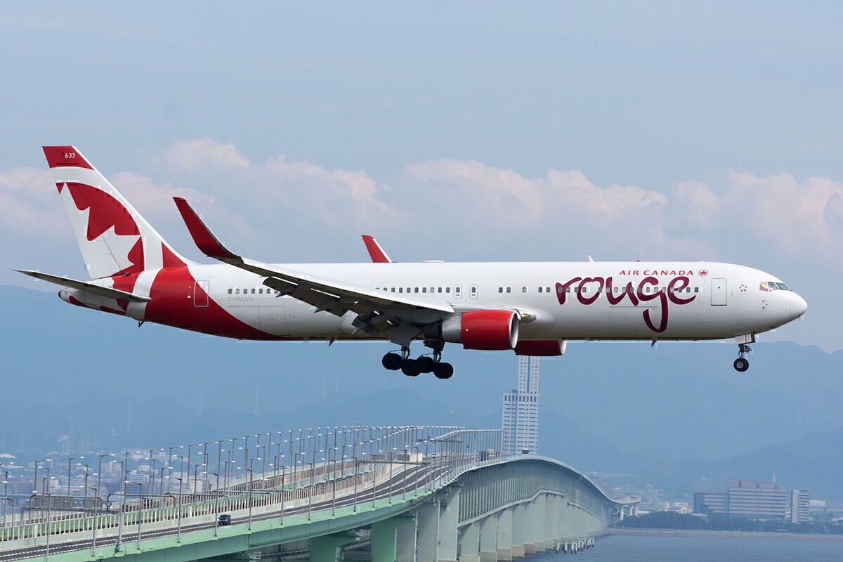 Air Canada To Push Ahead With Boeing 767 Freighter Conversion