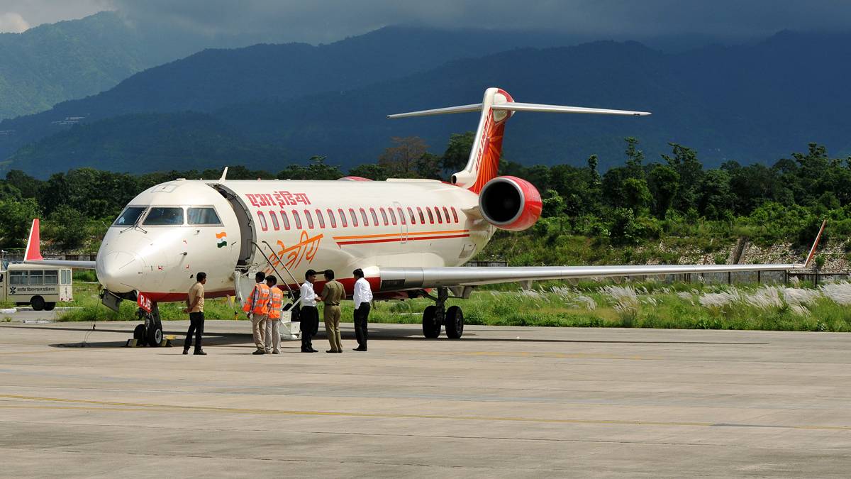 Indian Airport Set To Expand Into Elephant Sanctuary