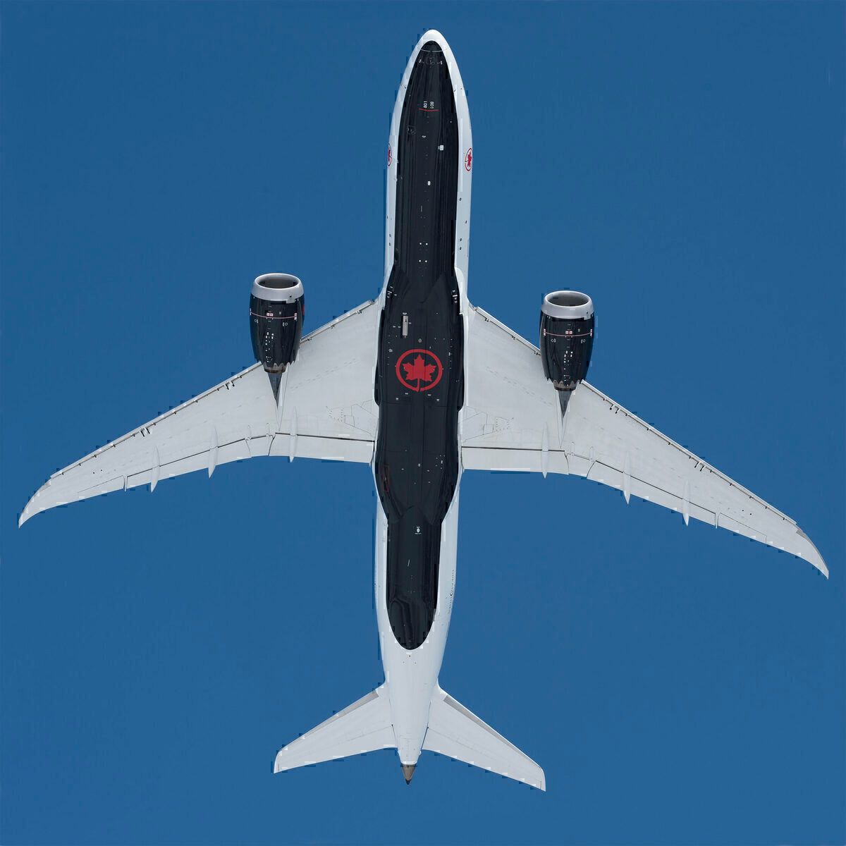 How A COVID-19 Vaccine Will Impact Air Canada's Operations